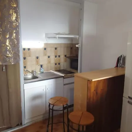 Petit Studio De 27 M2 מונפלייה